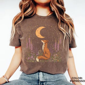 Camiseta Celestial Fox Comfort Colors: Camiseta gráfica Goblincore Cottagecore imagen 5