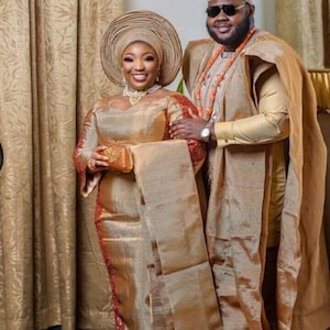 yoruba engagement dresses for couple It's a Yoruba-Edo Fusion With Folakemi and Edosa's Traditional Engagement!  See more on https://www.bellanaijaweddings.com/folakemi-edosa-thateflove- traditional-wedding/ or via link in bio Bride @folakemii_t Groom @edb20  Planner @2706events Photography