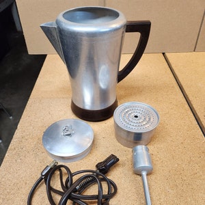 West Bend Aluminum Automatic Percolator 6-8 Coffee Cup Flavo-Matic #9389E