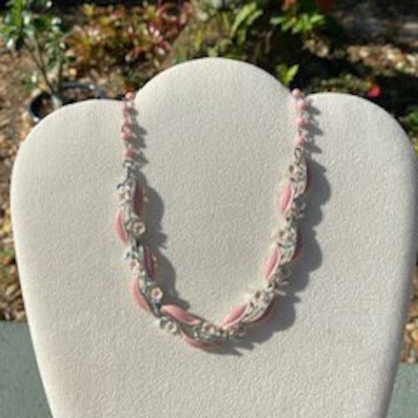 Rare mid century LISNER pink flower necklace coquette elegant gift for partner