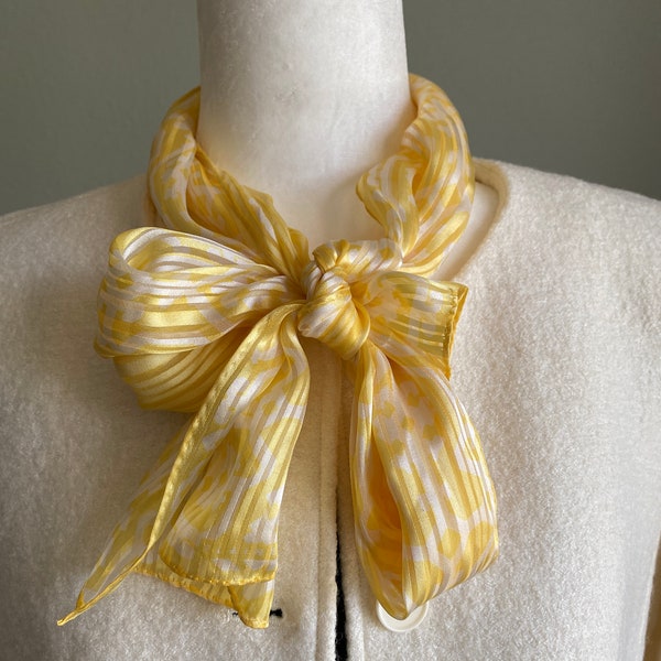 Vintage Elaine Gold Collection XIIX silk scarf buttery yellow and white long scarf spring summertime feminine elegant scarf made in Japan