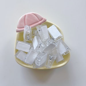 Acrylic Clips