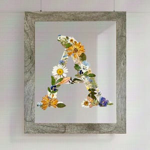 Real Pressed Flowers | Monogram Initial | 8x10 Floating Frame