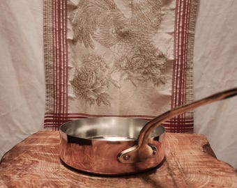 Vintage Copper Sauté Pan 22cm-8.675 inch diameter with 2.5mm thick sidewalls and Fresh Tin Lining; Vintage Copper Sauté Pan 4.5 pounds