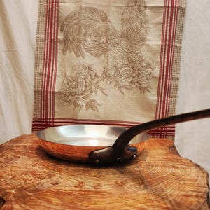 Vintage French Copper Frying Pan with 28cm-11 inch diameter, 2.1mm thick at rim and clean tin lining French Copper Sauté Pan 1.88kg 4lb 2 oz