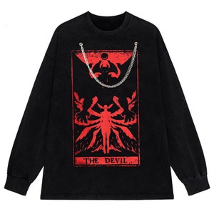 Devil Tarot Satanic Graphic Tee Gothic Grunge Clothing Black LongSh.+Chain