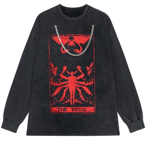 Devil Tarot Satanic Graphic Tee Gothic Grunge Clothing Retro LongS.+Chain