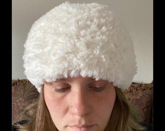 Snow Hat (Adult Medium)