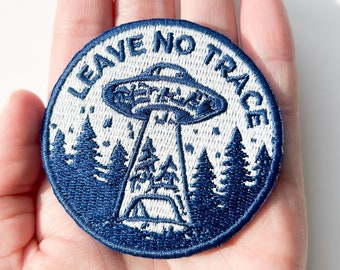 Leave No Trace UFO Patch Embroidered Camping UFO Iron-On Patch for Hat, Clothing, Backpack, Bag Patch for Outdoors, Camping Patch