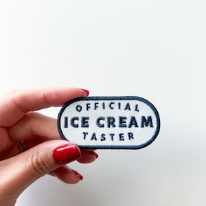 Eiscreme Aufnäher Patch Eiscreme Eis in der Farbe Eis auf der Vorderseite für Hüte, Kleidung & Taschen