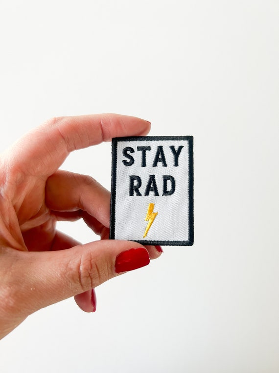 Stay Rad Embroidered Iron-On Patch Yellow Lightning Bolt, Cool Retro Badge for Jackets Bags Punk Rock Fashion Skater Style Accessory Trucker