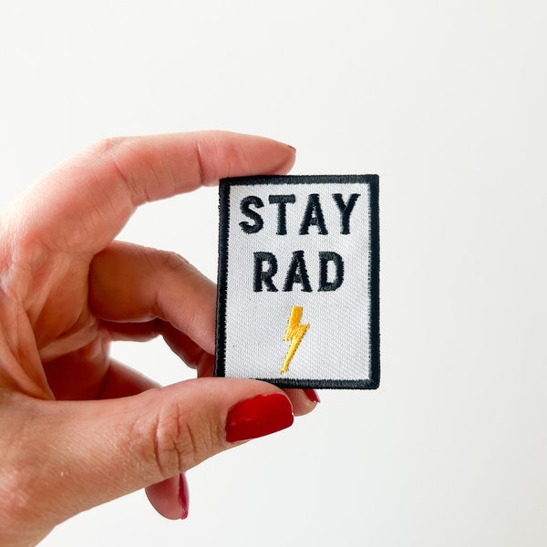 Stay Rad Embroidered Iron-On Patch Yellow Lightning Bolt, Cool Retro Badge for Jackets Bags Punk Rock Fashion Skater Style Accessory Trucker