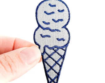 Parche bordado de helado / Bonito parche de postre para chaquetas, sombreros y bolsos / Parche estético veraniego para planchar, ideal para amantes de la comida y sombrereros.