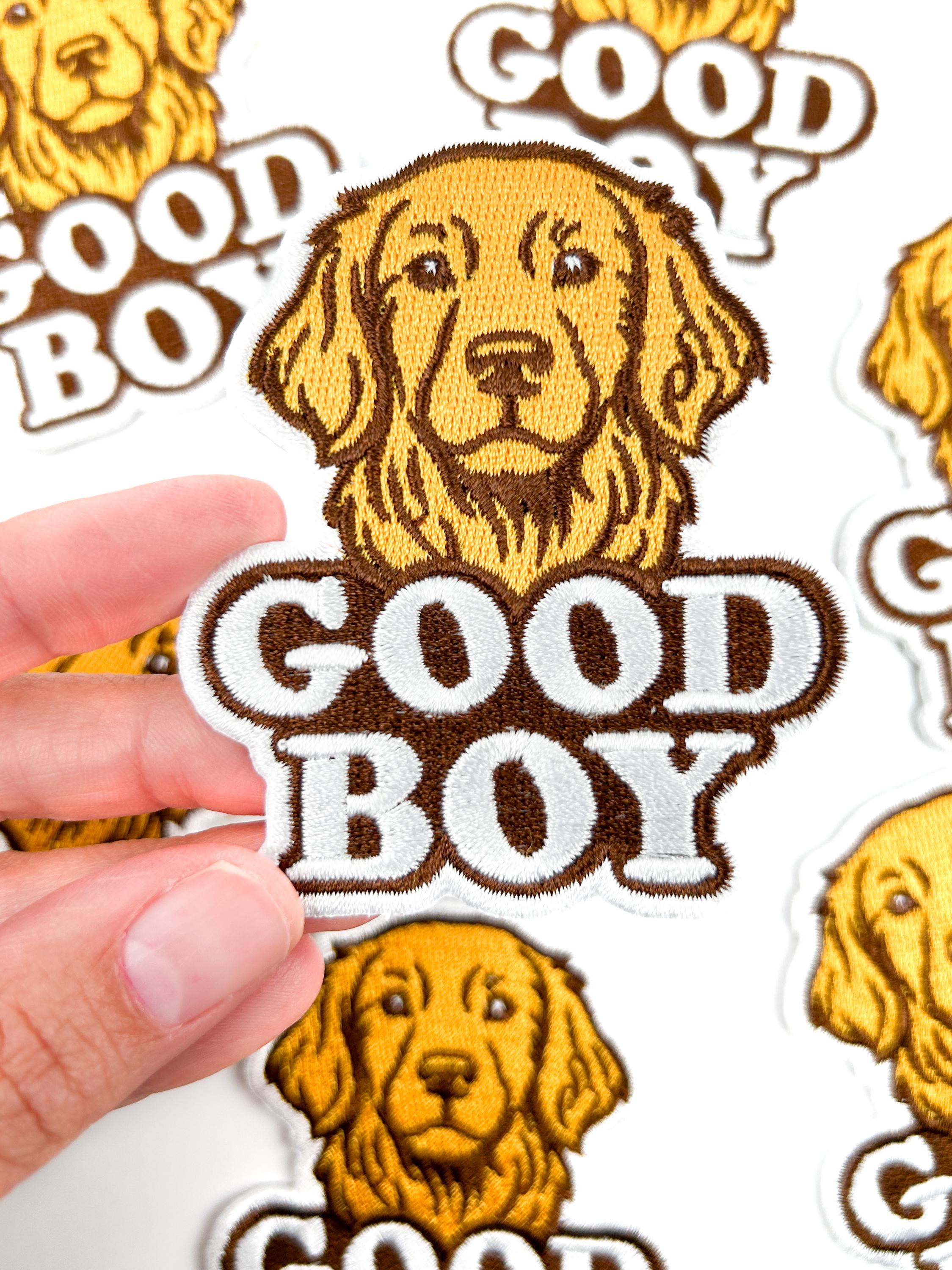 グッドボーイパッチ – ゴールデンレトリバーの刺繍アイロンパッチ。犬 
