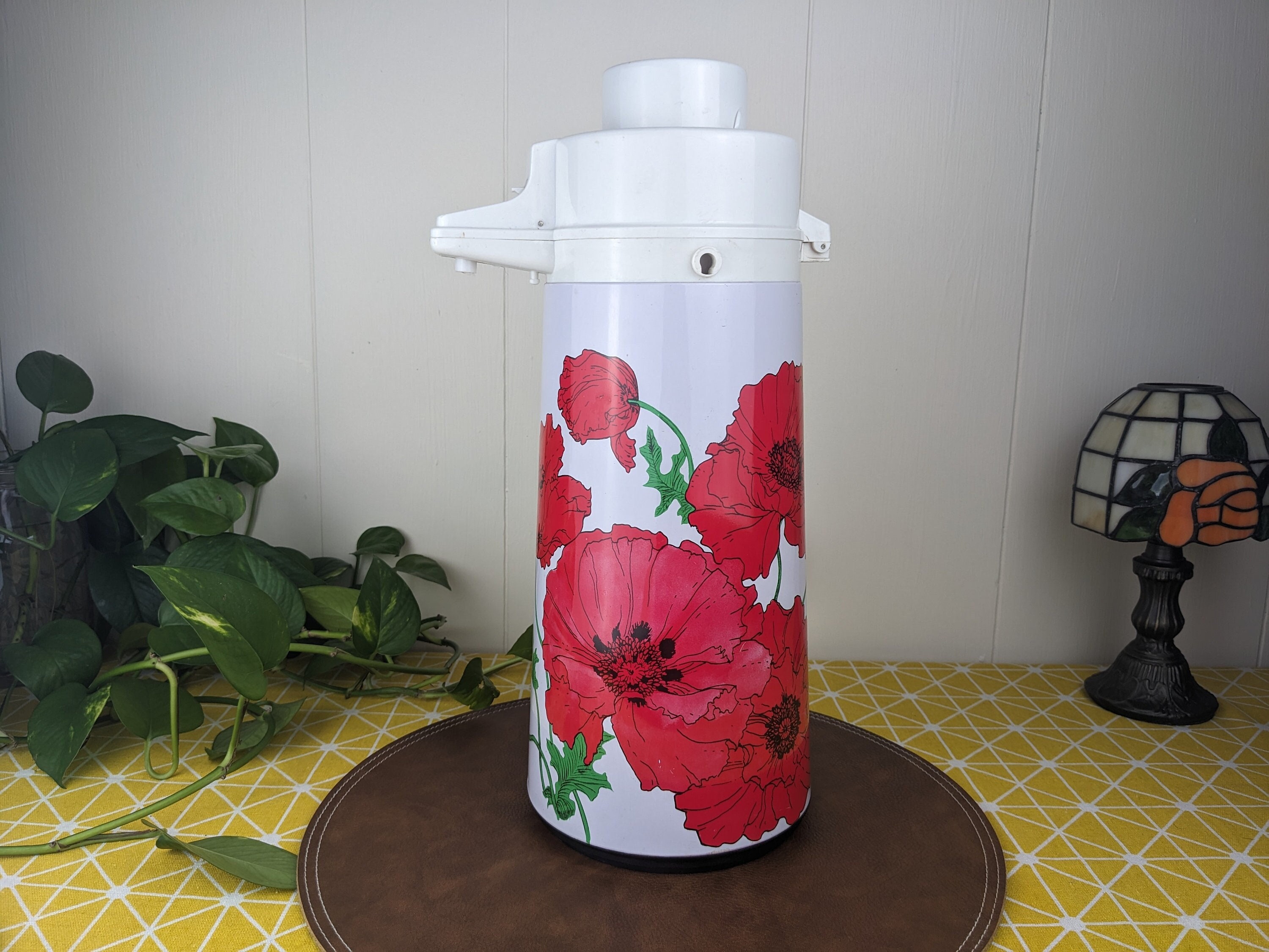 1 4 gal plastic covered cup 4 oz. - 50ct Plastic Disposable Portion Cups With Lids