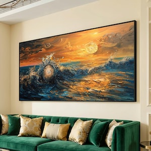 Puede incluir: Una pieza de arte mural rectangular con una pintura al óleo de una escena oceánica turbulenta, con una gran esfera de reloj emergiendo de una ola rompiente y una segunda esfera en el cielo al atardecer, todo enmarcado en un borde negro fino.