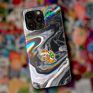 ペーパー クッパ iPhone ケース | ユニークな iPhone 14、13、12 Pro Max、任天堂風、彼へのギフト、ボーイフレンドへのギフト、ビデオ ゲーム デザイン、ペーパー マリオ
