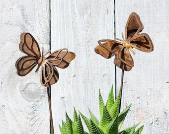 2 Piece Set 3D Butterfly Garden Stake for Indoor Plants Luxury Steel Metal Planter Stake Set Succulent Planter Stake Set for Butterfly Lover