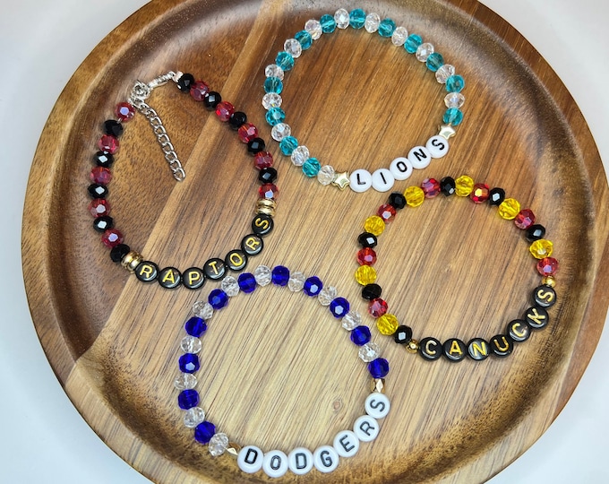Bracelets personnalisés en perles de cristal d'équipe sportive | Accessoire personnalisé
