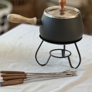 Retro Vintage Matte Black Fondue Pot Complete Set