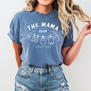 Comfort Colors® Custom Mama Shirt, Personalized First Time Mom Gift, New Mom tshirt, New Mom Gift, Gift for New Mom, Pregnant Mom Gift