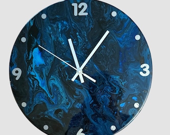 Fluid Art Clock, Acrylic Pouring, Upcycled Vinyl Record