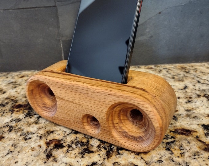 Oak Passive Phone Speaker | Eco-Friendly Sound Amplifier | No Batteries Required