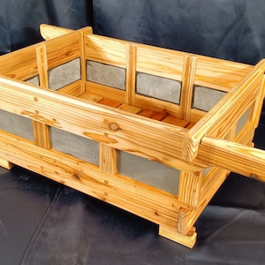 Cedar Planter Box