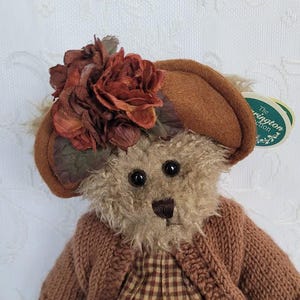 Nellie 2004 Vintage #1514 Bearington Bear Retired Limited Collection Checked Dress with Knitted Sweater, Hat and Velvet Shoes 14&quot;