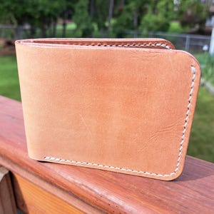 Slanke leren portemonnee, leerwerk in opdracht, gepersonaliseerde kaarthouder, cadeau voor hen, dunne minimalistische vegetarische kleur, initialen aanpassen