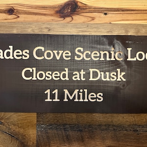 Cades Cove Replica Sign