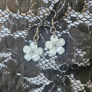 Flower earrings
