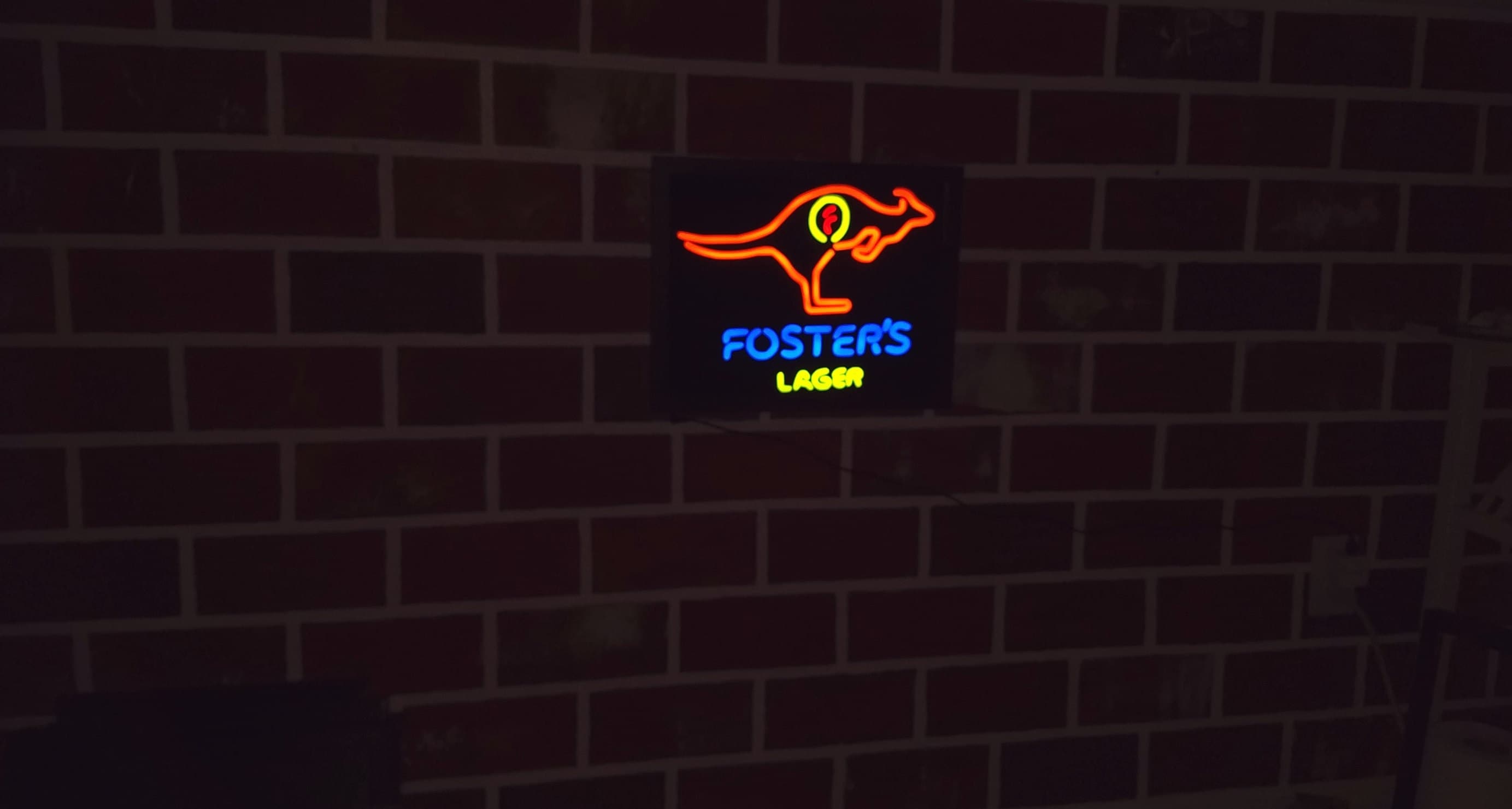 Foster's Lager Gator Neon Signs