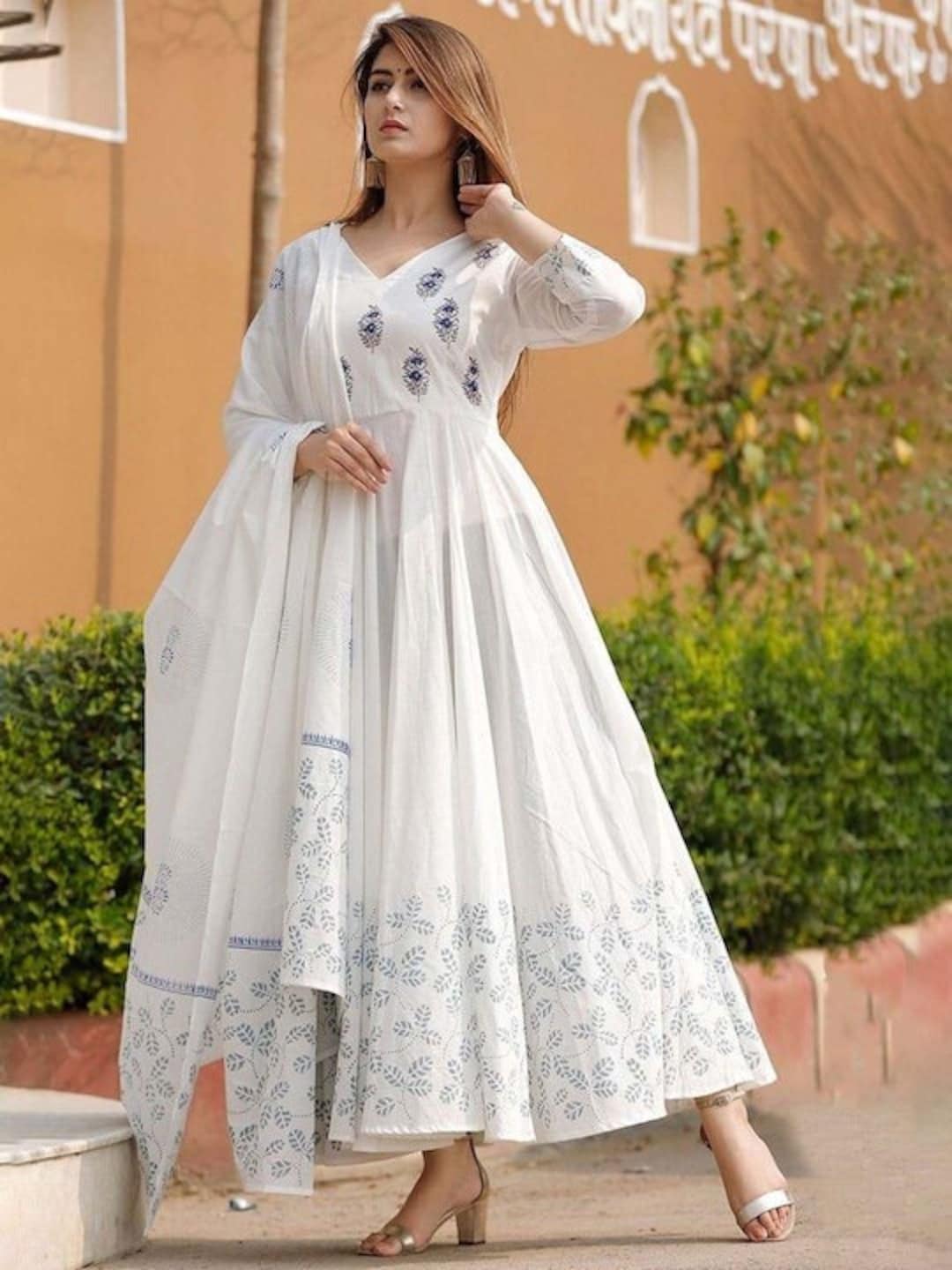 Women Woven Design Anarkali Kurta With Dupatta