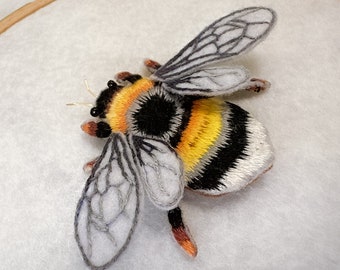 Bee Brooch Embroidery Kit: DIY Insect Brooch, Beginner Needlecraft