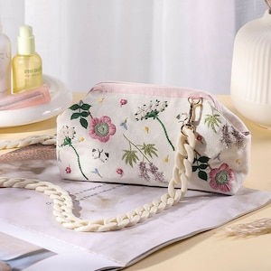 Floral Embroidery Bag Kit: DIY Craft with Tutorial