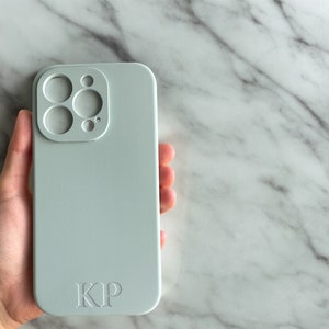 Aangepaste naam iPhone-hoesje dik vloeibaar siliconen gegraveerd initiaal monogram, christelijk telefoonhoesje, draadloos, aangepast logo iPhone 16 15 14 13 12