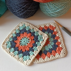 Set of 16 Crocheted Squares, Granny Square Crochet, Crochet Granny Square, Ready Afghan Granny Squares Ornament, Granny Squares