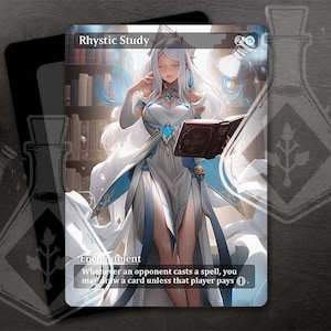 Może przedstawiać: Karta z białą ramką z tekstem "Rhystic Study" w kolorze niebieskim. Karta jest zaklęciem z tekstem "Ilekroć przeciwnik rzuca zaklęcie, możesz dobrać kartę, chyba że ten gracz zapłaci 1."