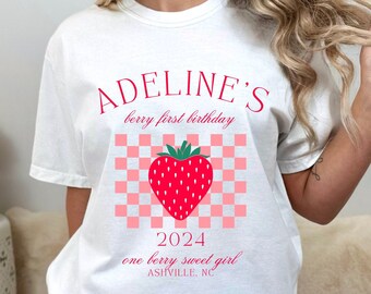Maglietta personalizzata per il primo compleanno di Berry, maglietta personalizzata per la mamma di Strawberry, maglietta Comfort Colors Mama, vestito per la festa del primo compleanno a tema Strawberry