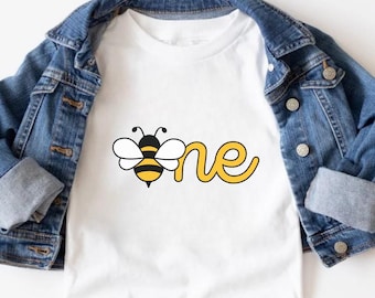 First Bee Day Family Matching 1st Birthday Shirts, Bee First Birthday Girl Shirt, Queen Bee Tee, Bee Theme Birthday Party, Mama Dad Bee Tees