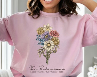 Personalized Birth Flower Family Bouquet Sweatshirt, Custom Family Name Gift, Grandma's Garden, Mom Gift from Kids, Sentimental Gift for Mom