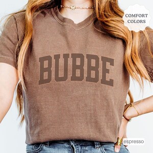 Cute Comfort Colors Bubbe Shirt, Grandma Reveal, Pregnancy Announcement Grandparents, Mothers Day Gifts, Christmas Gift for New Bubbe tShirt