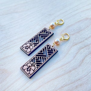 Hibiscus Flower Polynesian Tribal patterns Wood Earring (Medium) with optional Pearl