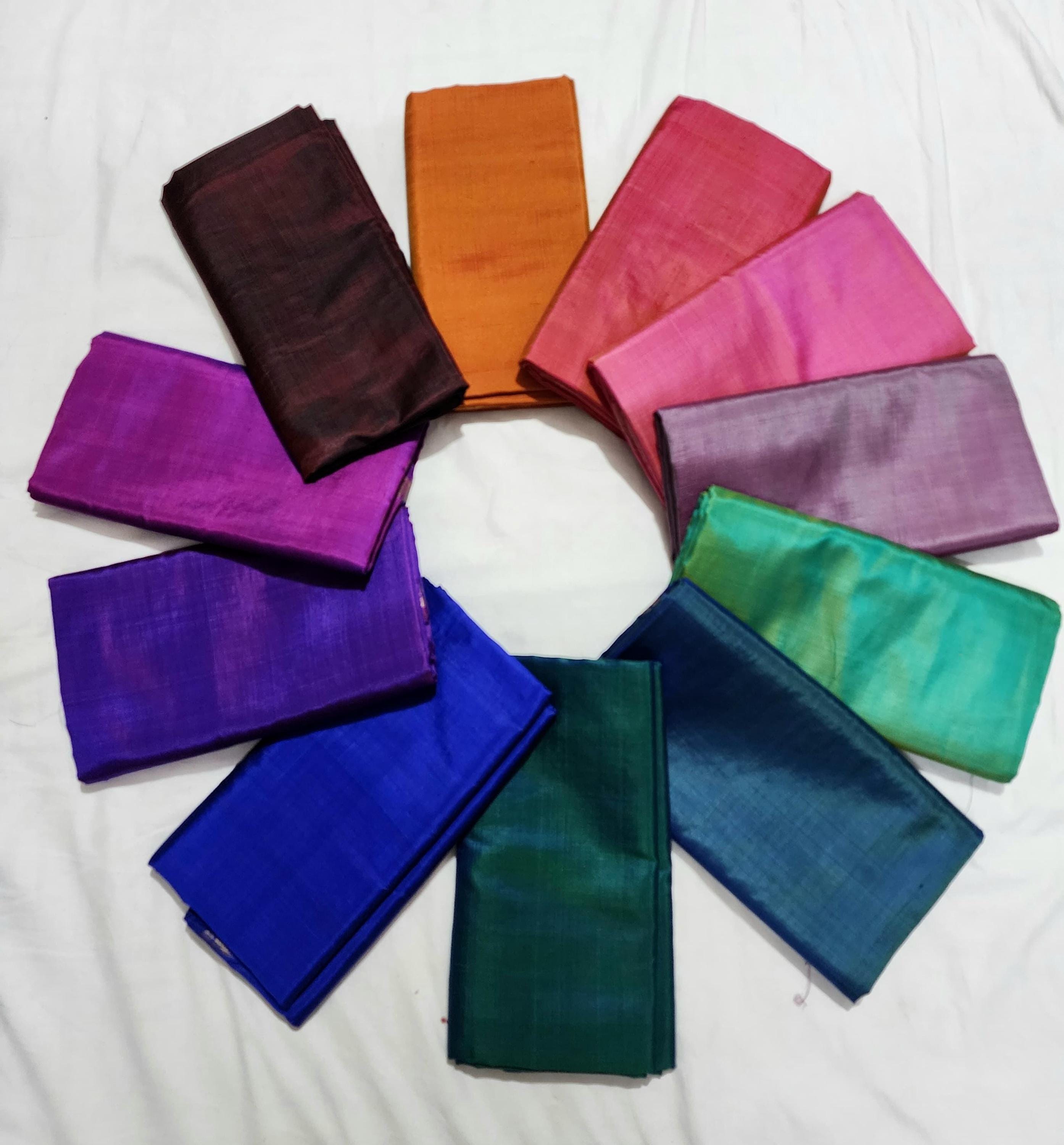 BINhouseのSlLK手描きろうけつ染めスカ一フ BINhouseのSlLK手描きろうけつ染めスカ一フ BINhouseのSlLK