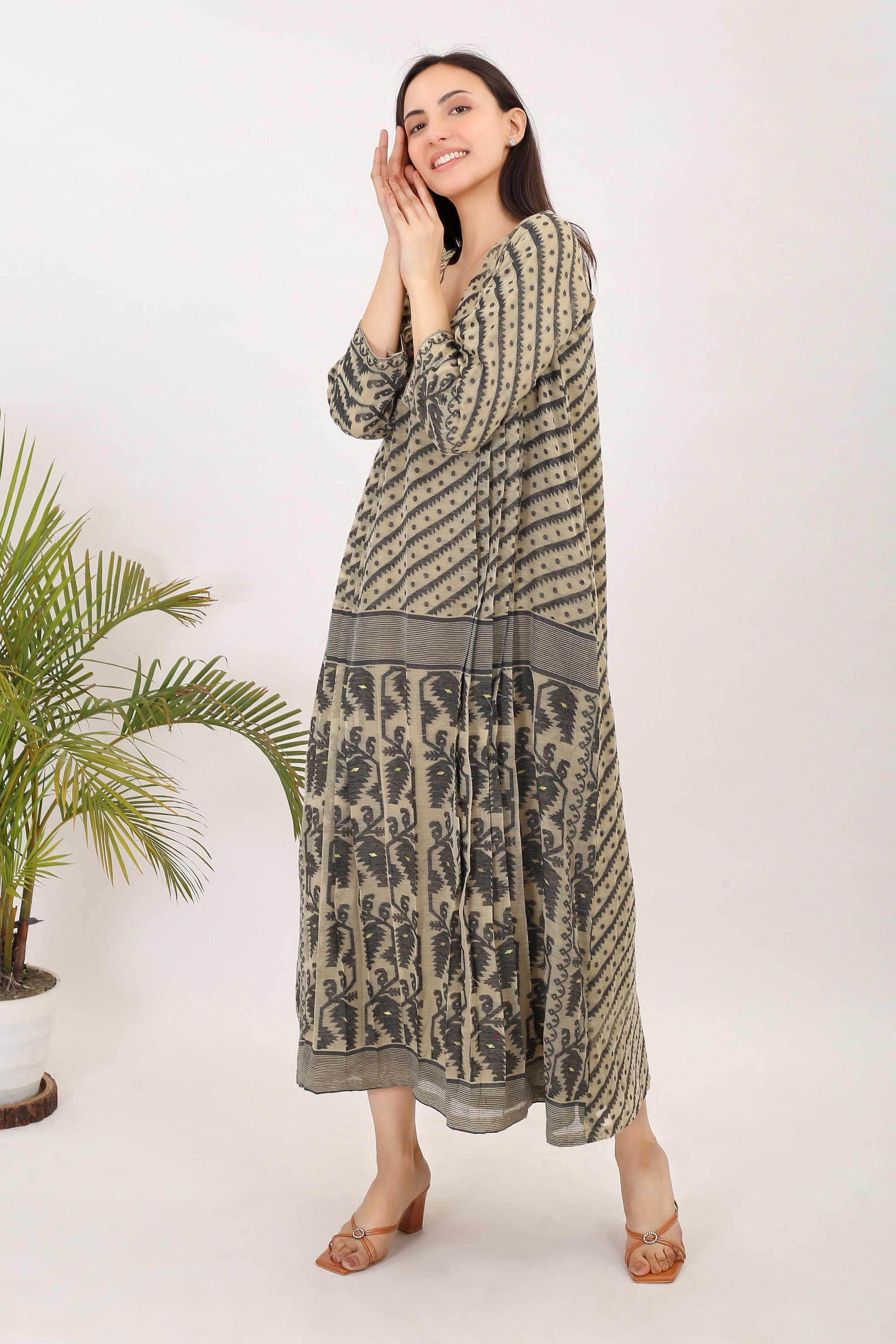 Handwoven Jamdani Cotton Dress: Boho Summer Dress India