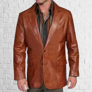 Blazer homme marron clair en cuir d&#39;agneau : manteau boutonné classique