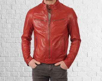 Chaqueta motera de piel de cordero roja con cremallera para hombre – Hecha a mano, corte entallado