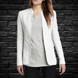 White Lambskin Leather Jacket: Slim Fit Women&#39;s Biker Style
