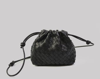 Schoudertas van echt geweven leer – Handgemaakte handtas uit Italië – Zachte nappa clutch – Kleine en elegante tas